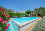 Location vacances Poreč - Villa Rossa with jacuzzi and pool in Porec-2