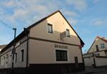 Location vacances Tábor - Penzion U Růže-1