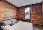 Hôtel Banff - Party Hostel - The Canmore Hotel Hostel-2