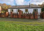 Location vacances Mold - Meadow View-1
