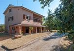 Location vacances Grottazzolina - Gorgeous Home In Ponzano Di Fermo-2