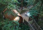 Location vacances Glencoe - Riverbeds - Luxury Wee Lodges with Hot Tubs-1