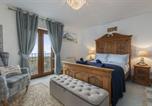 Location vacances Pendine - Bay View - holiday cottage by the sea with stunning views-4