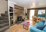 Location vacances Llanfrynach - Rhif Deg-2