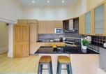 Location vacances Hull - Charming Old Town Apartment-2