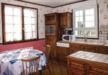 Location vacances Pléhédel - 4 Bedroom Cozy Home In Yvias-4