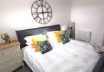 Location vacances  Gare de Cheltenham - The Farrier-1
