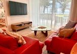 Location vacances  Granite Island - Breeze Beachfront Apartment-4