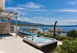 Location vacances Posedarje - Family friendly house with a swimming pool Posedarje, Novigrad - 24091-4