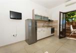Location vacances Okrug - Apartment Bareta-4