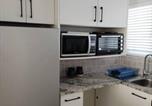 Location vacances Swakopmund - Cbd Suite on Mole Beach self catering-4