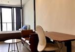 Location vacances Khlong Tan Nuea - 40th Fl Skyview with Standing Desk Pool and Gym-1
