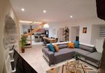 Location vacances  Cantal - La maison de Louis-1