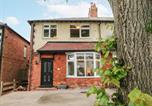 Location vacances  Gare de Mansfield - 37 Berry Hill Lane-4