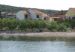 Location vacances Bibinje - Apartments by the sea Bibinje, Zadar - 4197-1