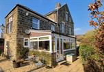 Location vacances Clay Cross - Garden Cottage - Ashover Village near Matlock-2