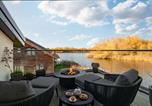 Location vacances South Cerney - Still Waters - Scandinavian Lake Retreat-2