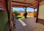 Location vacances  Vallée de Casablanca - Casa completa con patio en Villa Alemana-2