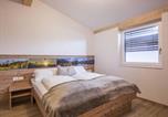 Location vacances Brixen im Thale - Cozy apartment in Brixen in the Thale with terrace-3