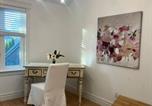 Location vacances Niagara-on-the-Lake - Unwind at Serenity House with 17 foot Spa Pool and Breakfast included-2