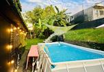 Location vacances  Bayamon - Large 5 Bedrooms Home in Bayamon Puerto Rico-1