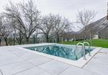 Location vacances Saint-Jean-en-Royans - La maison dans les noyer-1