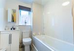 Location vacances Ilkeston - Modern 2-Bed Home with Free Parking Near Peak District-2