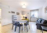 Location vacances  Province d'Ancône - R15 - Nuovo trilocale a due passi dal mare-4