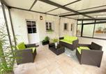 Location vacances Loches - Confort et Charme au Cœur de Loches - Gîte Tout Inclus avec Cour et Parking - Fr-1-381-572-1