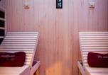 Location vacances Calvinet - La prestigieuse Sauna Balnéo Ciné-3
