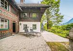 Location vacances Russbach am Pass Gschütt - Ferienhaus Mit Sauna-1