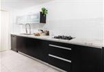 Location vacances Jérusalem - 2 Br Apartment in Savyoney Tower-2