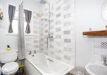 Location vacances Southend-on-Sea - Apartment with Free parking - 6 min drive to beach!-3