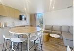Location vacances  Manche - Mobil-home confortable 6 pers, 3 ch, 2 sdb, proche plage, ménage inclus - Fr-1-361a-99-4