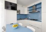 Location vacances  Province d'Udine - Vibrant property in Lignano-1