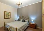 Location vacances Camaiore - Residence Caravel 9-1