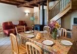 Location vacances  Lozère - Gîte Gîtes de France 6/7 personnes aux Combes-2