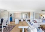 Location vacances  Everglades - Two Bedroom Bayfront Condo with Water Views-1