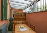 Location vacances Montignoso - Lovely Apartment In Massa With Wifi-2