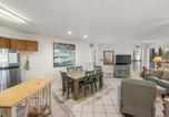Location vacances  États-Unis - New! Private Patio and Stunning Beach Views!-4