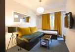Location vacances Nis - 4 Rooms Apartments-1