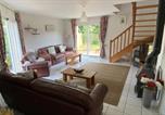 Location vacances Pléhédel - Cosy 3-Bed Retreat -Garden Play Area Bbq & Beach-4