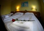 Location vacances Olomouc - Wellness Penzion Kroměříž - Zlobice-3
