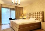 Location vacances  burren - Ferienwohnung 307 Salinenparc Design Budget Hotel-1