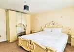 Location vacances  Gare de Walsall - House Sleeps 11 with Parking-4