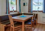 Location vacances  Jesenice - Ferienhaus In Feistritz-2