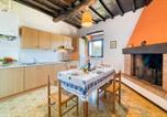 Location vacances Dicomano - 2 Bedroom Nice Home In Dicomano-4