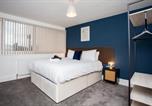 Location vacances  Gare de Sunderland - Vacant Nests The Freda Cozy 3br Free parking-3