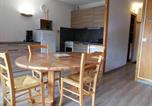 Location vacances Saint-Jean-d'Aulps - Studio chaleureux proche des pistes avec piscine et parking - Fr-1-573-89-1
