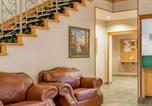 Hôtel Dawson Creek - Howard Johnson by Wyndham Fort St. John-3